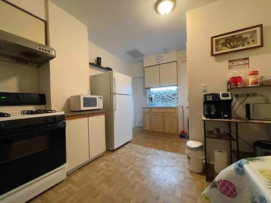 Entire Beautiful 1Br For You! R location