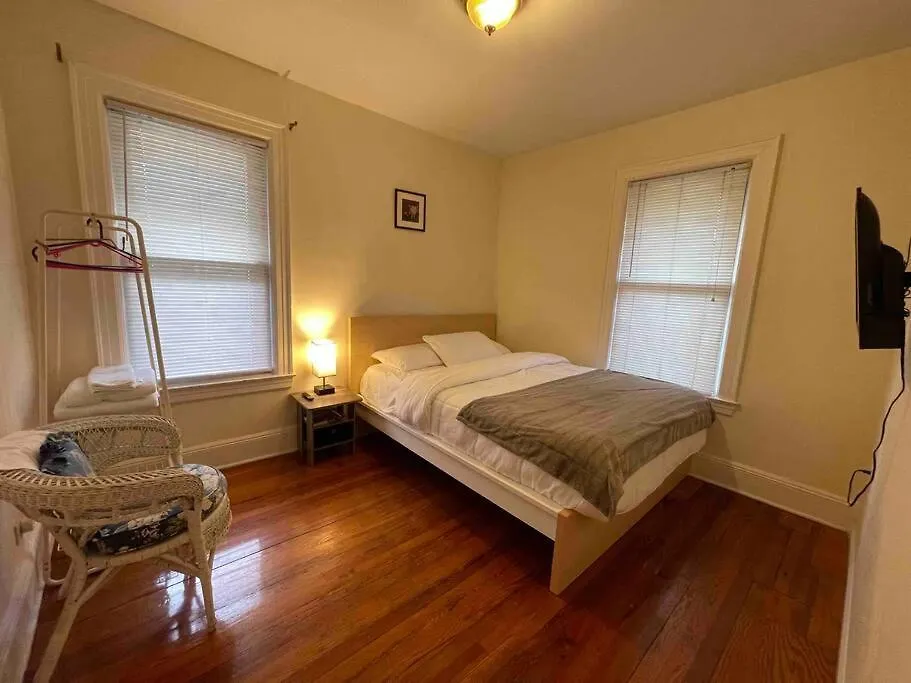 Entire Beautiful 1Br For You! R New York 0*,  USA
